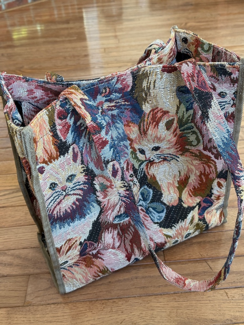 Tapestry Cat Tote Bag    Multicolor Cats - Picture 11 of 14